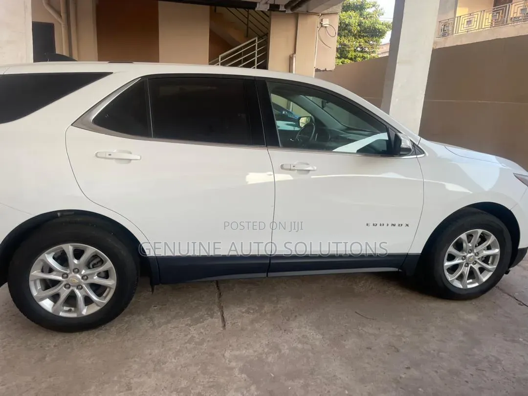 Chevrolet Equinox 2018 White