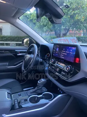 Toyota Highlander 2022 Black