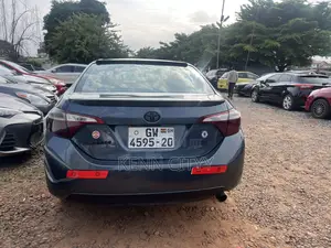Toyota Corolla 2015 Blue