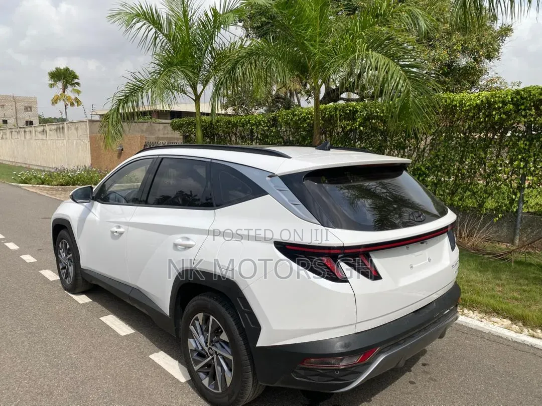 Hyundai Tucson 2022 White