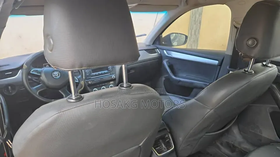 Skoda Octavia 2014 Brown