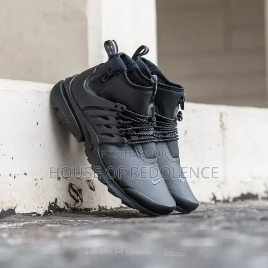 Nike Air Presto Mid Utility Triple Black Sneakers