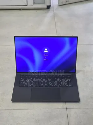 Laptop Dell Precision 5570 32GB Intel Core i9 SSD 1T