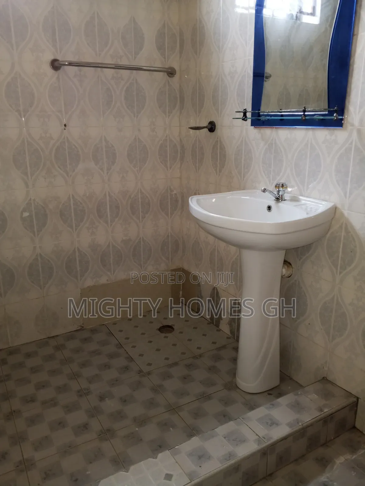 3bdrm Apartment in Mighty Homes, Kasoa for rent