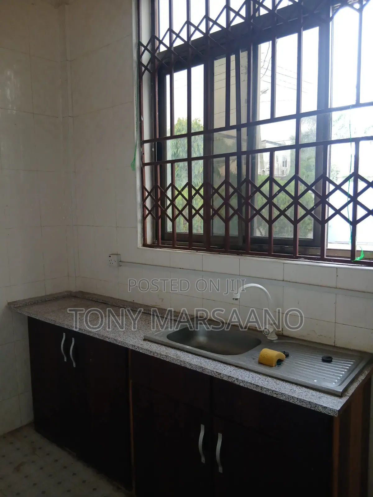 1bdrm Apartment in Westlegon, Police Station for rent