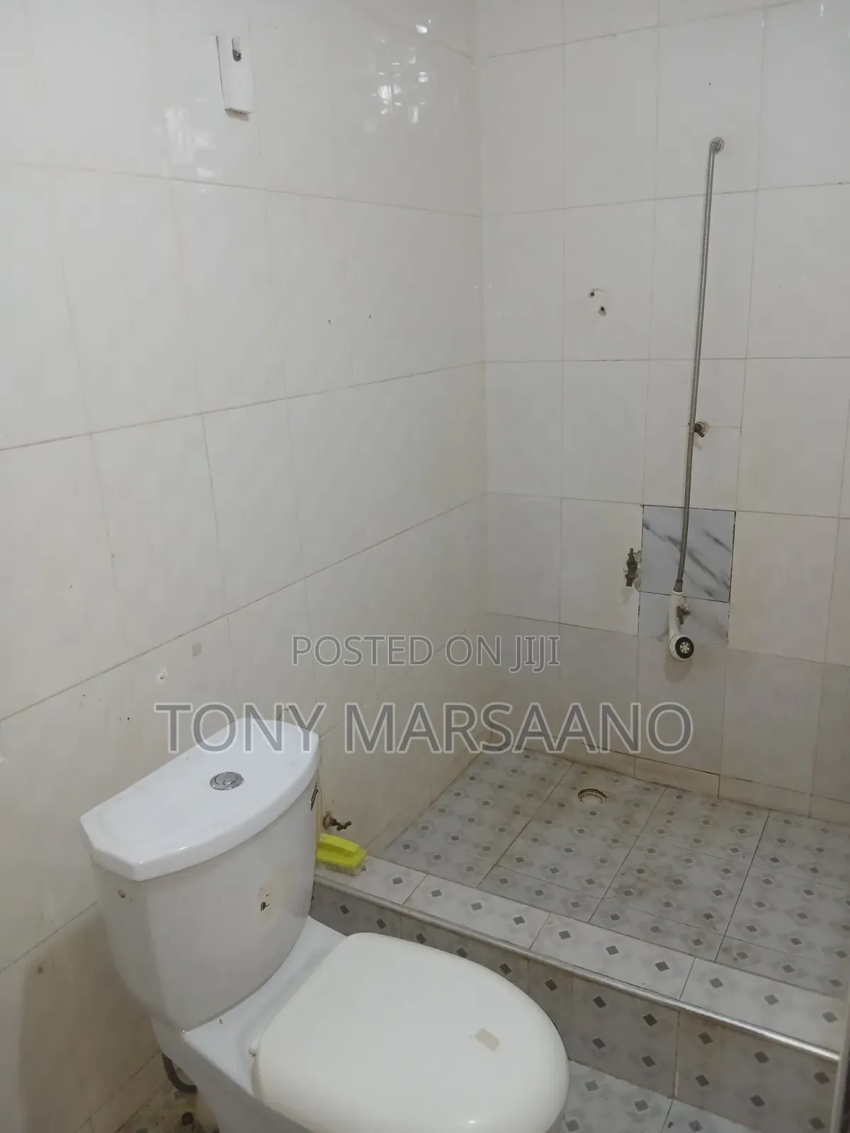 1bdrm Apartment in Westlegon, Police Station for rent