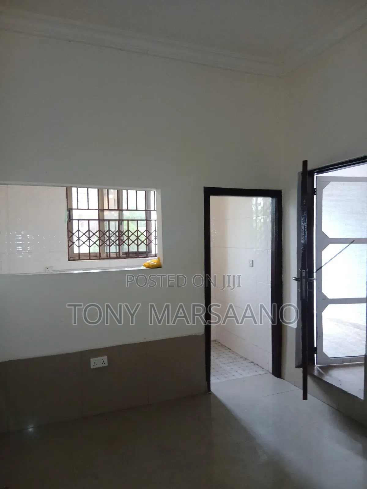 1bdrm Apartment in Westlegon, Police Station for rent