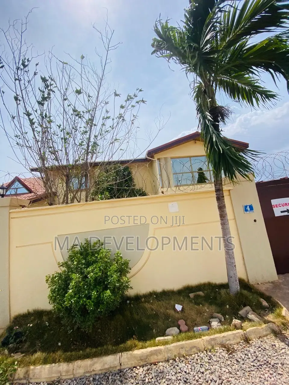 7bdrm House in Madev Realty, Achimota for rent