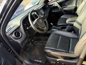 Toyota RAV4 2018 Black