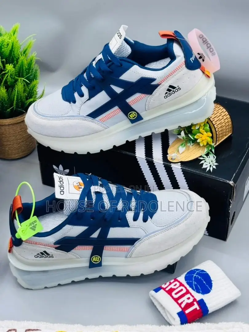 Adidas Paul Auratn A55 Sneakers