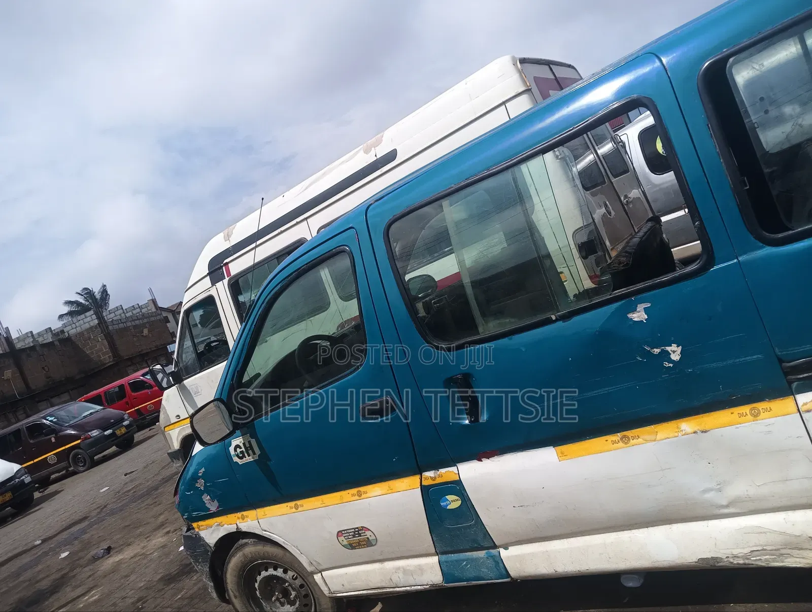 Toyota HiAce 1999 Green