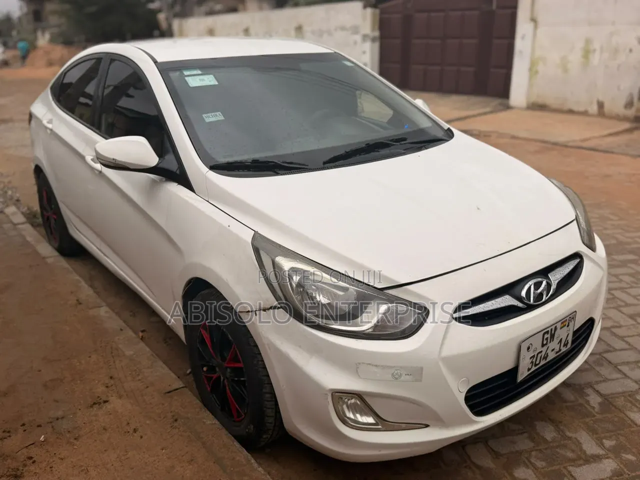 Hyundai Accent 2012 White