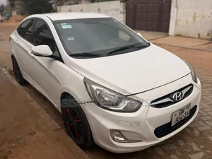 Hyundai Accent 2012 White