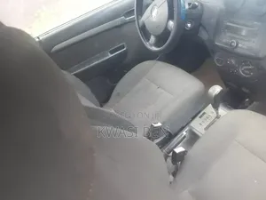 Chevrolet Aveo 2005 Gray