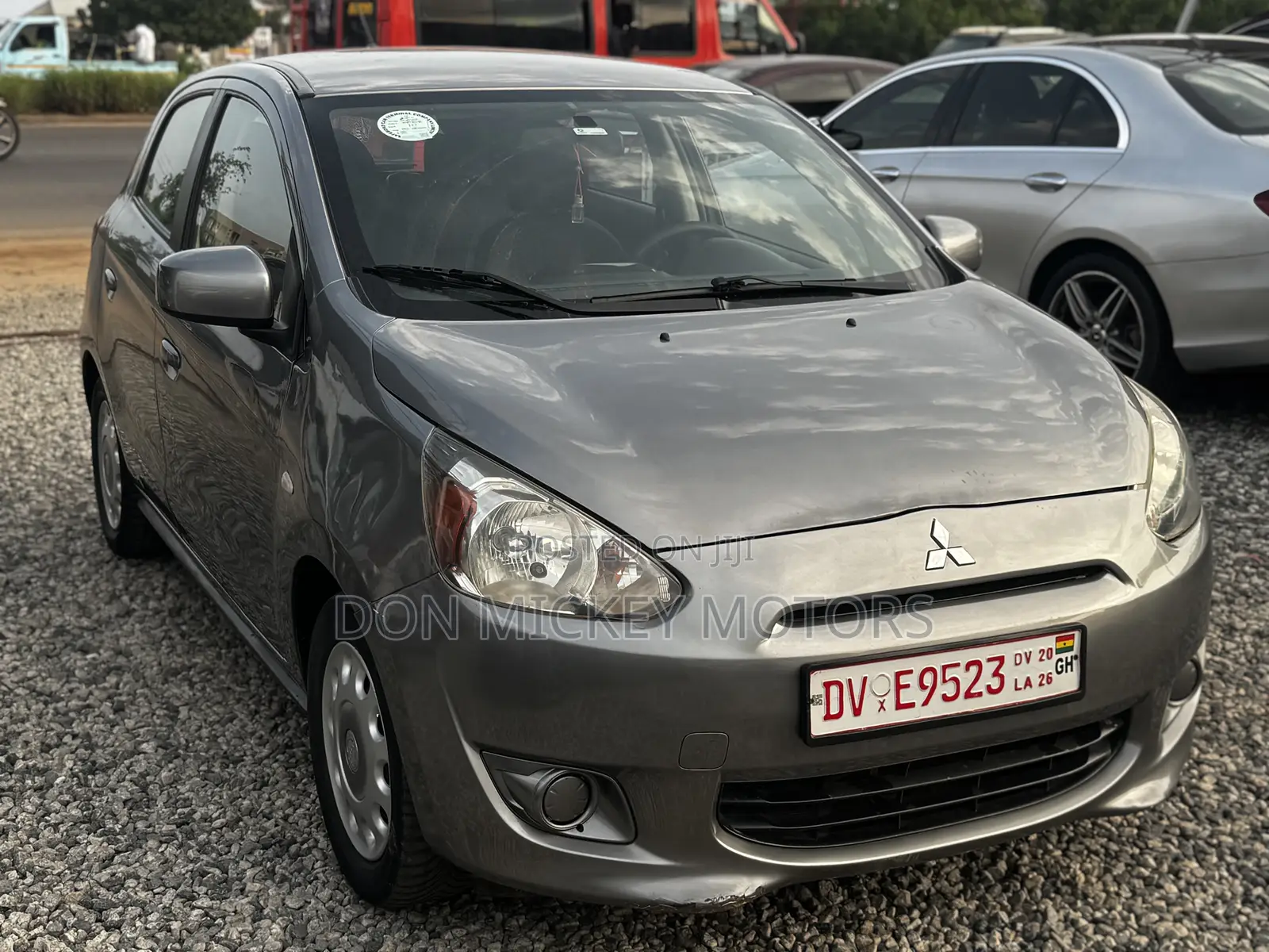 Mitsubishi Mirage DE 4dr Hatchback (1.2L 3cyl 5M) 2015 Gray