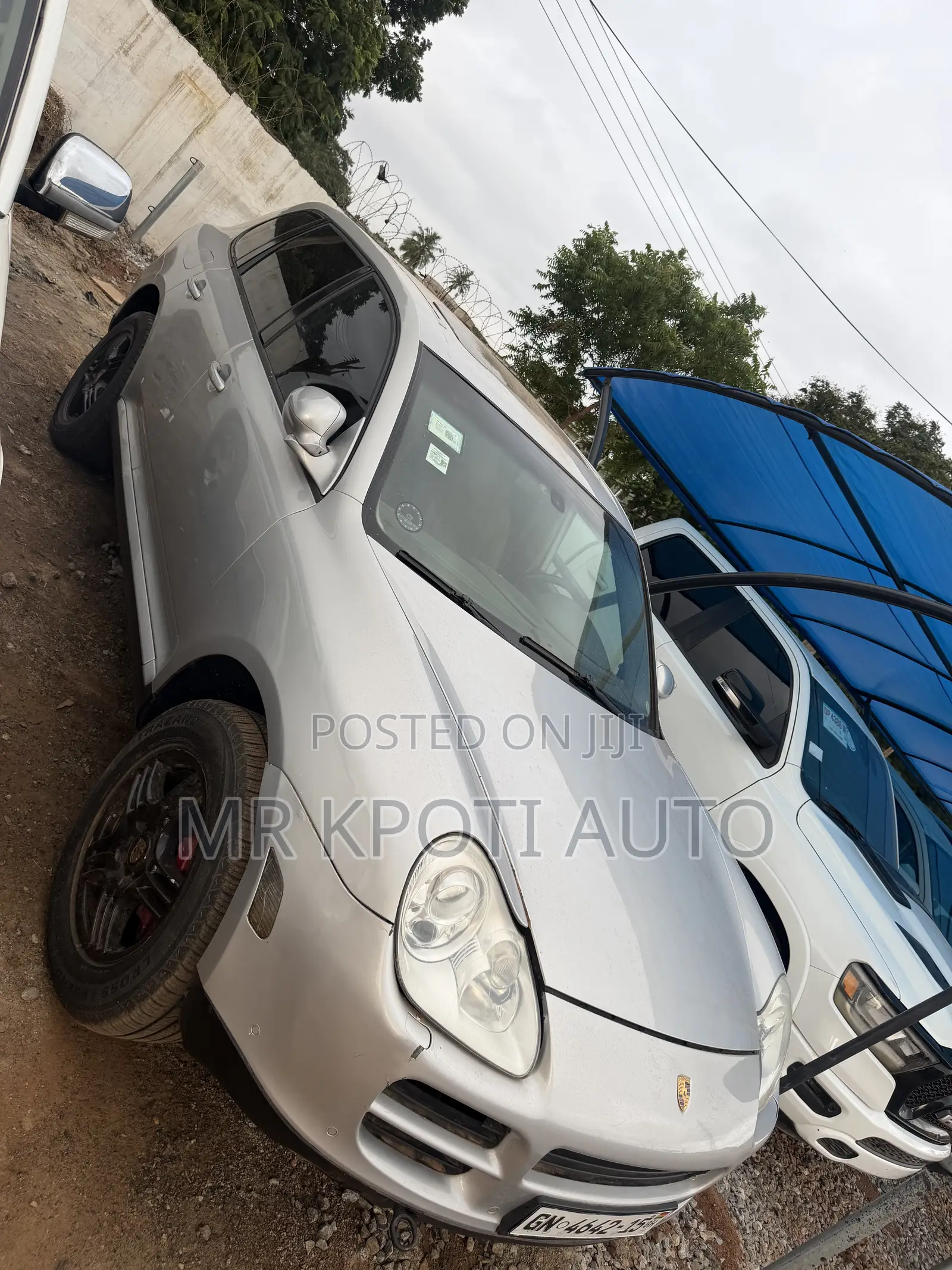 Porsche Cayenne 2010 Silver
