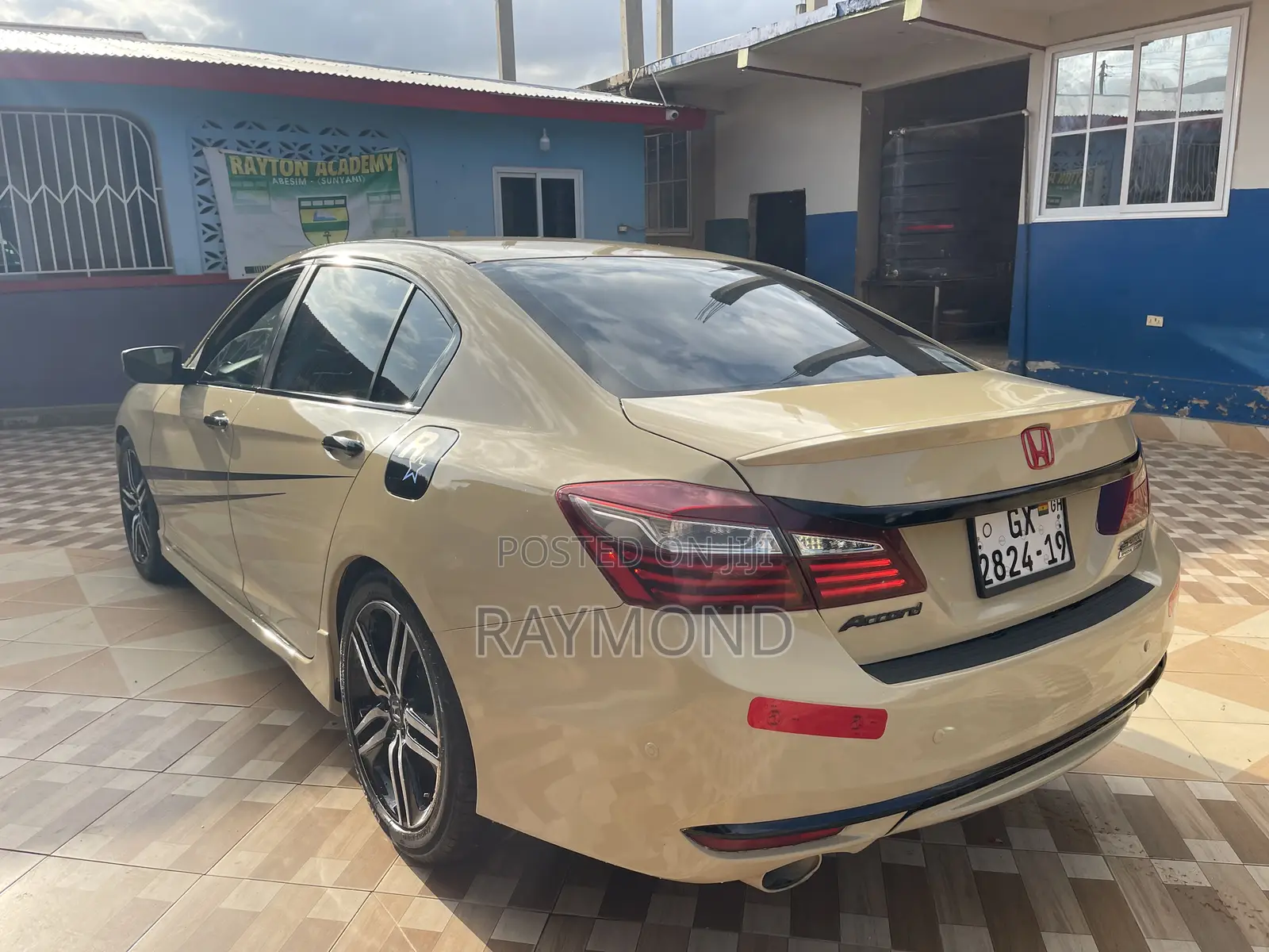 Honda Accord Sport 4dr Sedan FWD (2.4L 4cyl 2A) 2017