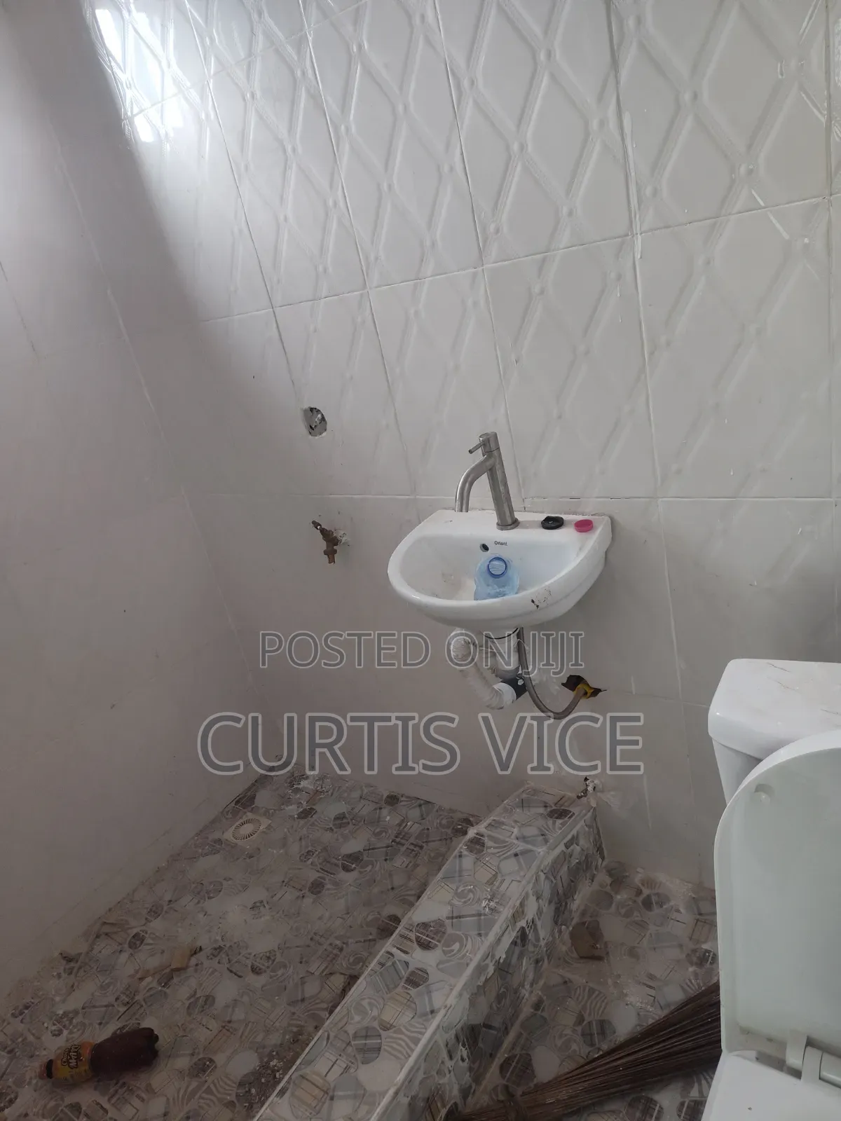 2bdrm Apartment in Curtis'S Estate, New Gbawe for rent