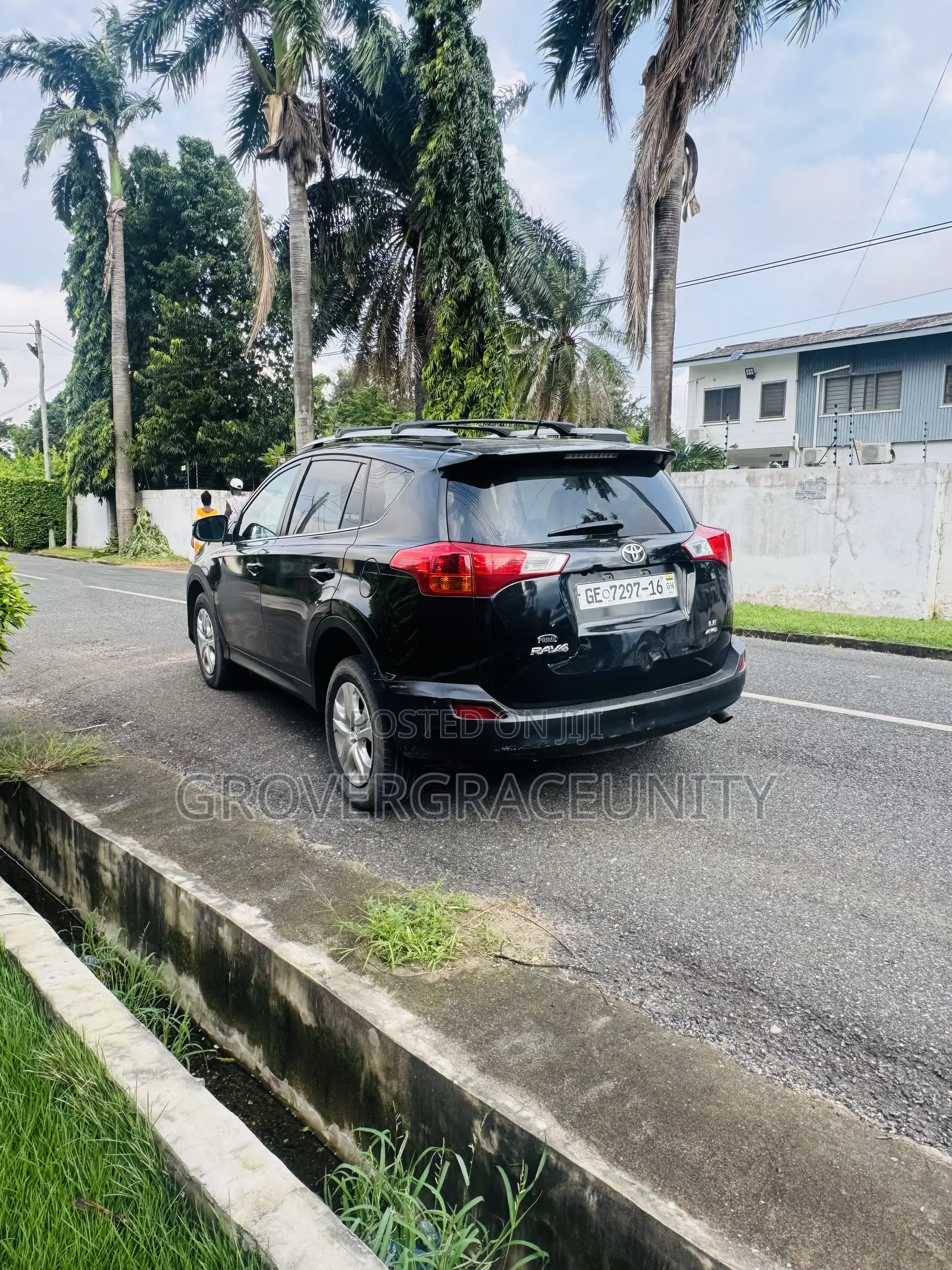 Toyota RAV4 LE 4dr SUV (2.5L 4cyl 6A) 2015 Gray