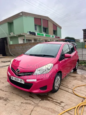 Toyota Vitz 2013 Pink