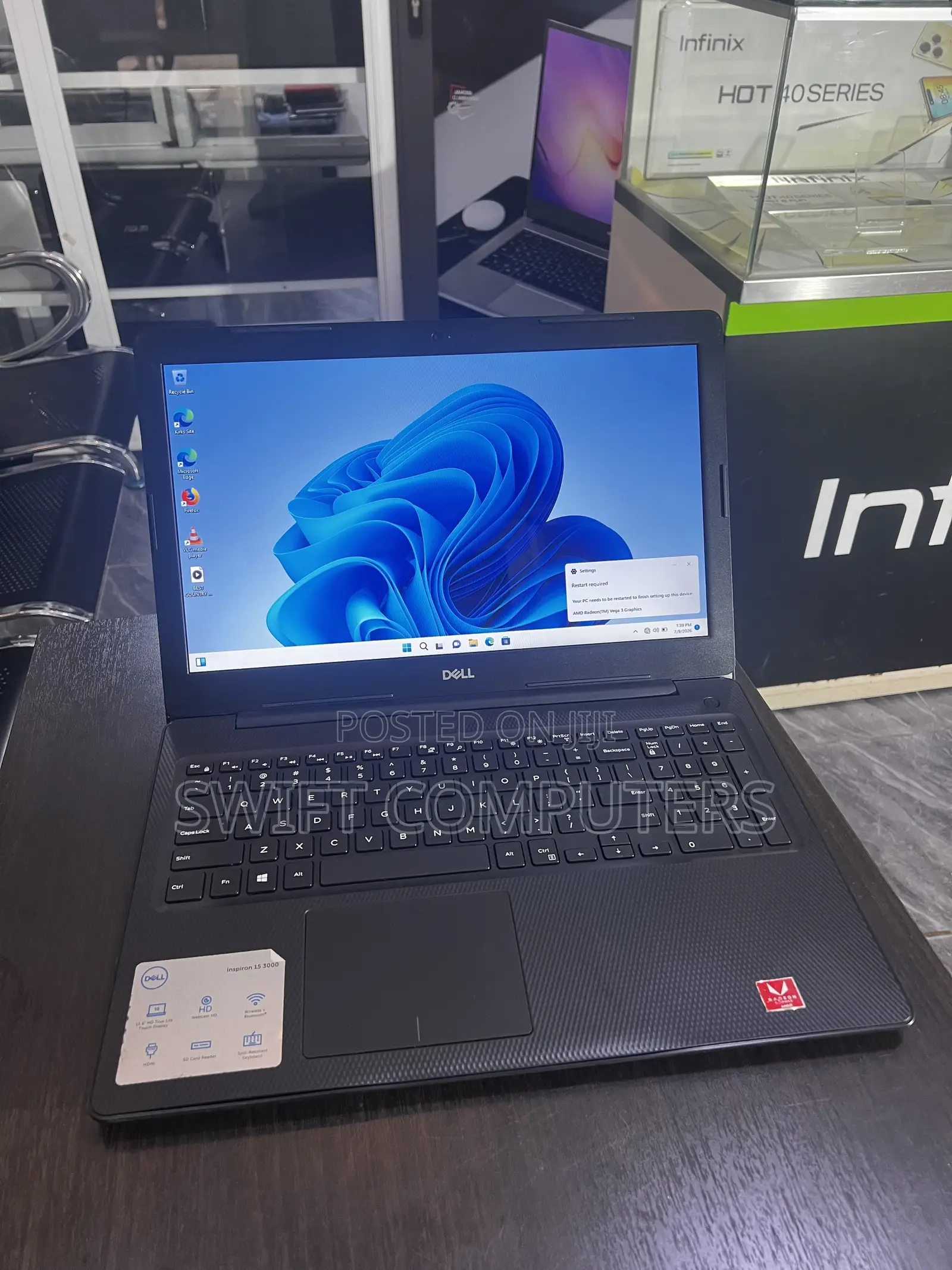 Laptop Dell Inspiron 15 3000 8GB Intel Core i7 SSD 256GB