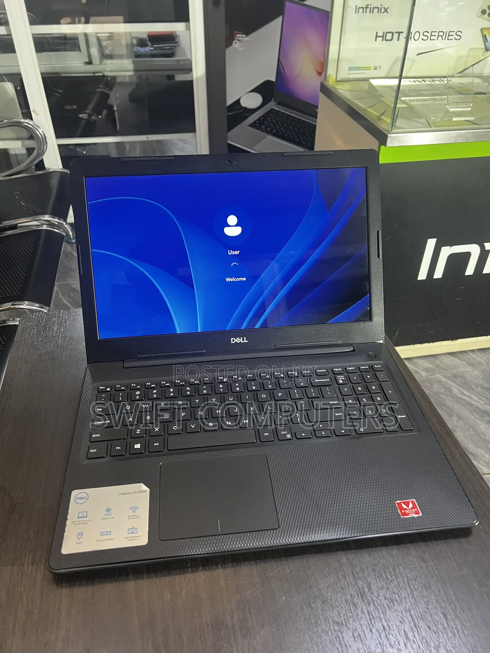 Laptop Dell Inspiron 15 3000 8GB Intel Core i7 SSD 256GB