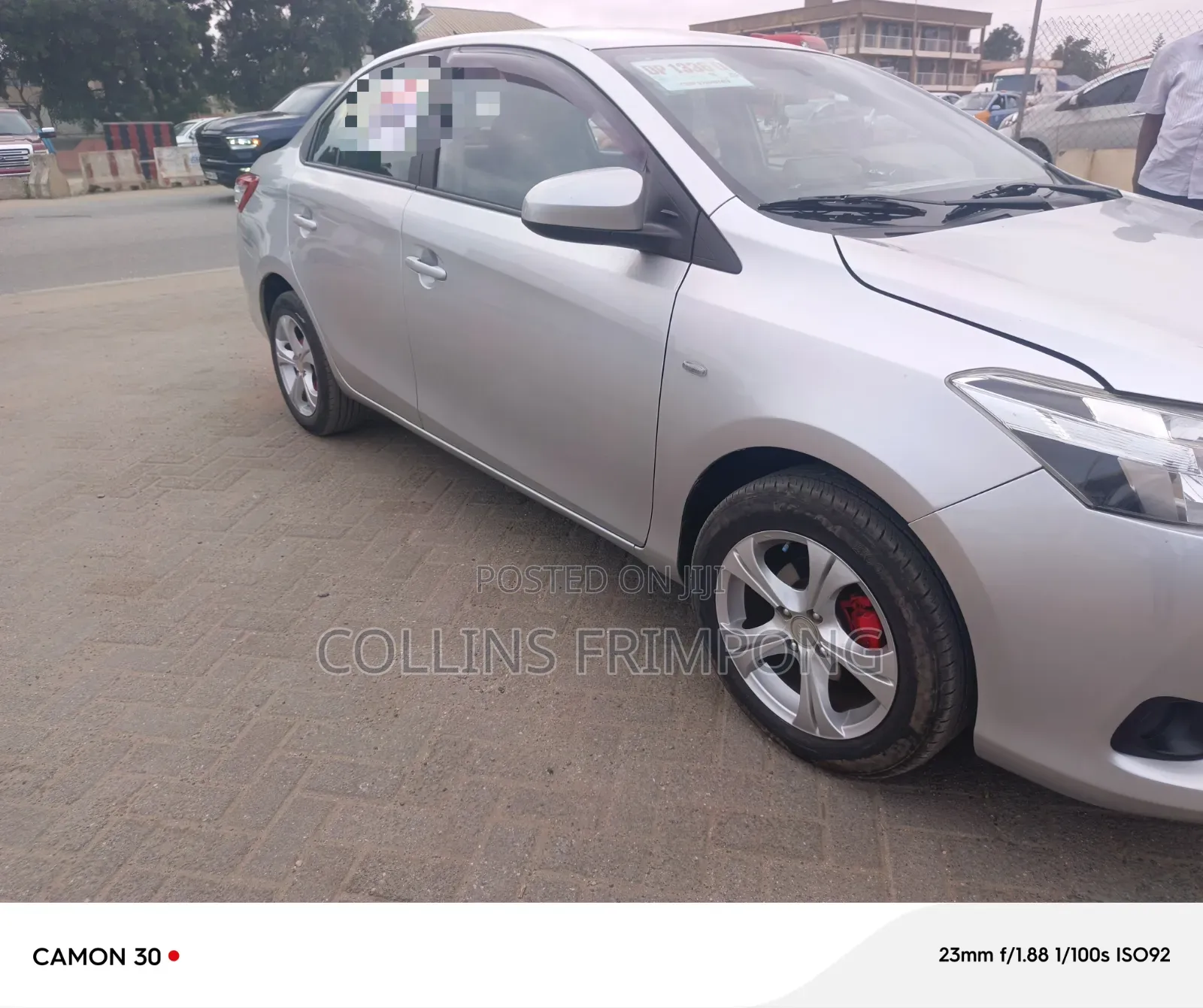 Toyota Yaris 2017 Silver