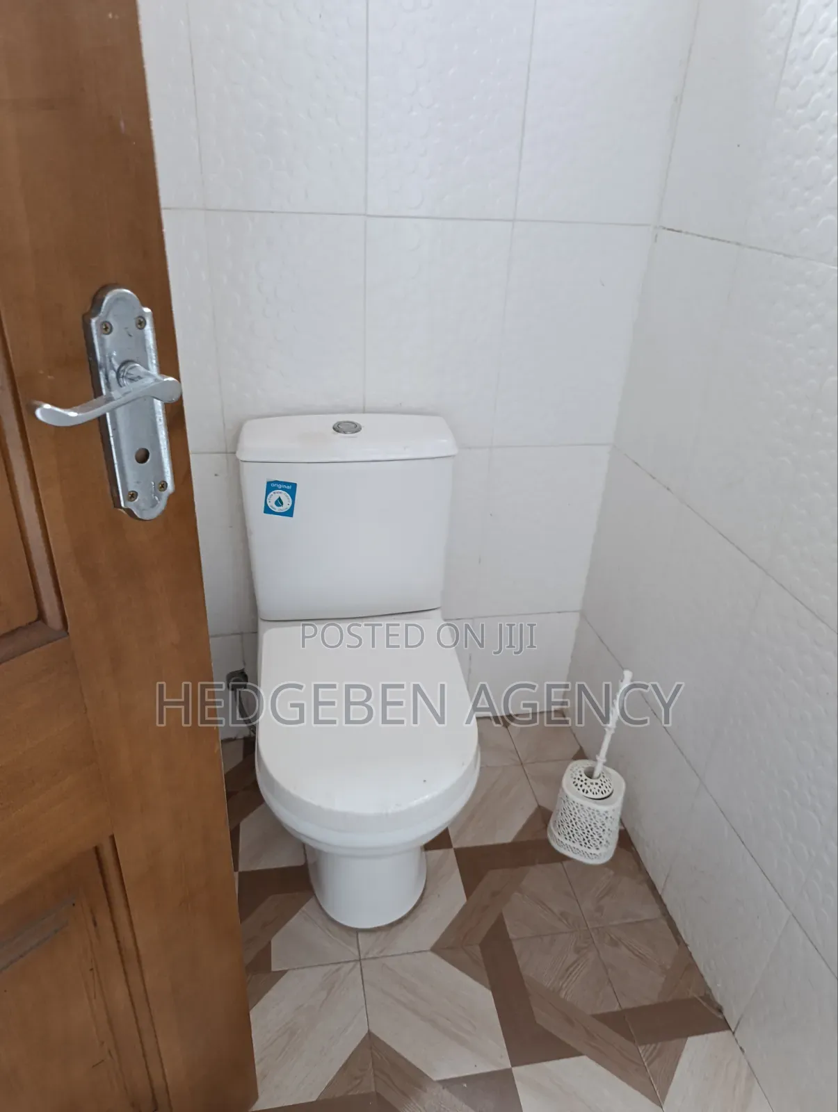 3bdrm Apartment in Adenta, Barrier for rent