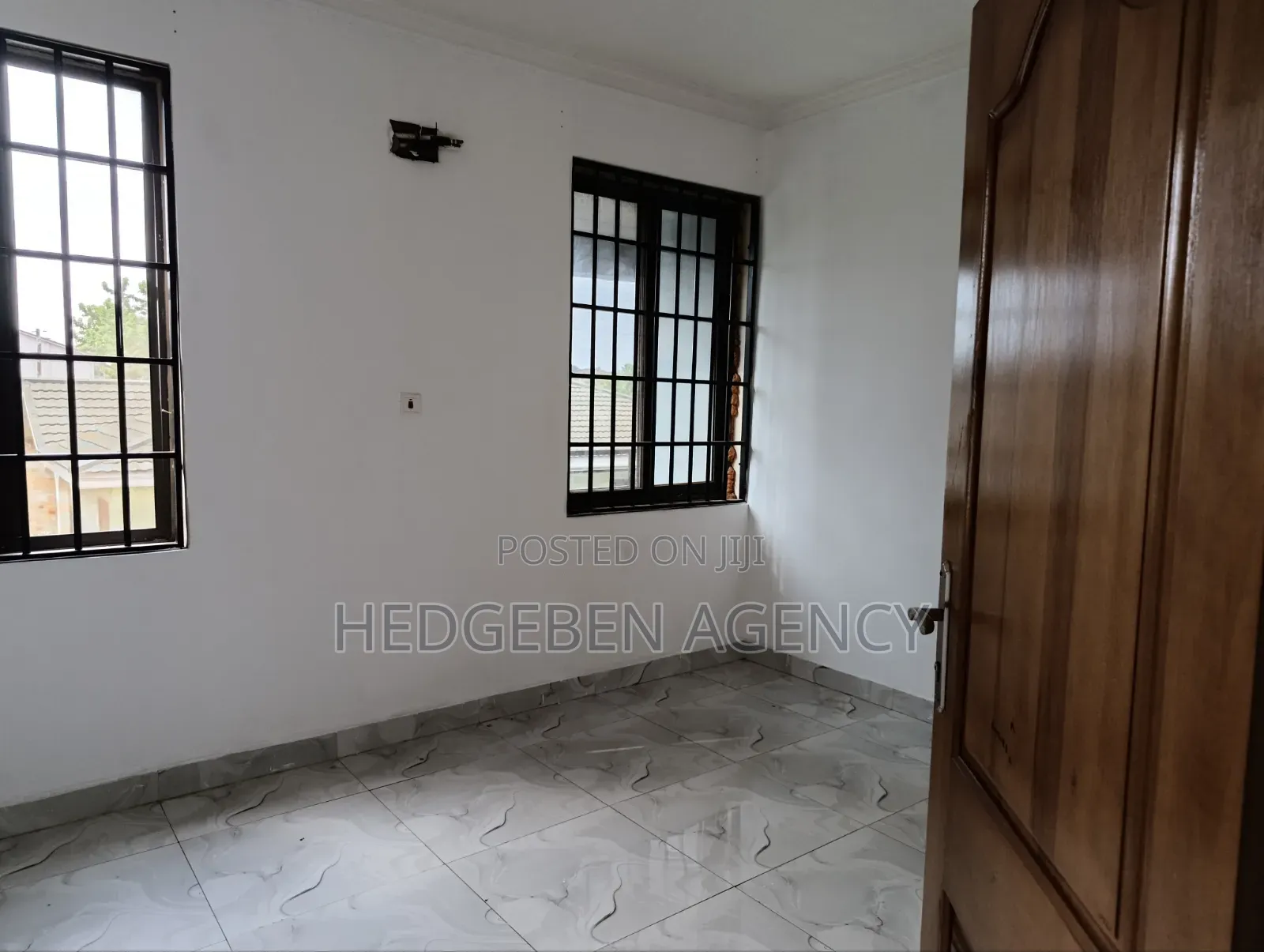 3bdrm Apartment in Adenta, Barrier for rent
