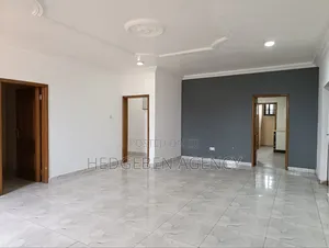 3bdrm Apartment in Adenta, Barrier for rent