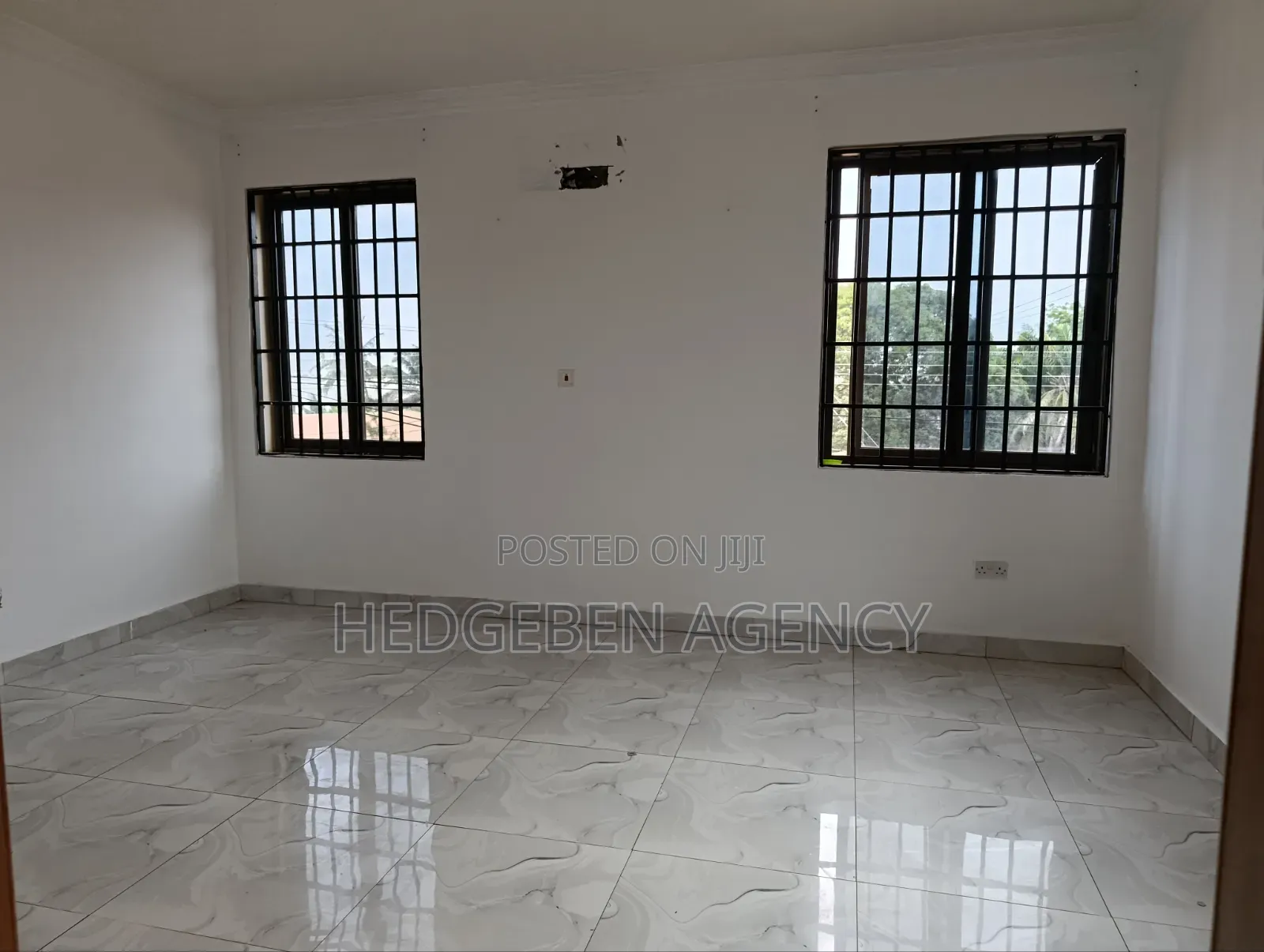 3bdrm Apartment in Adenta, Barrier for rent