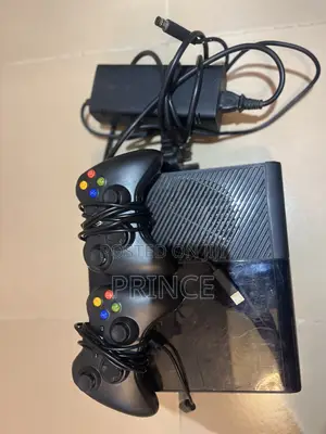 Microsoft Xbox 360 E