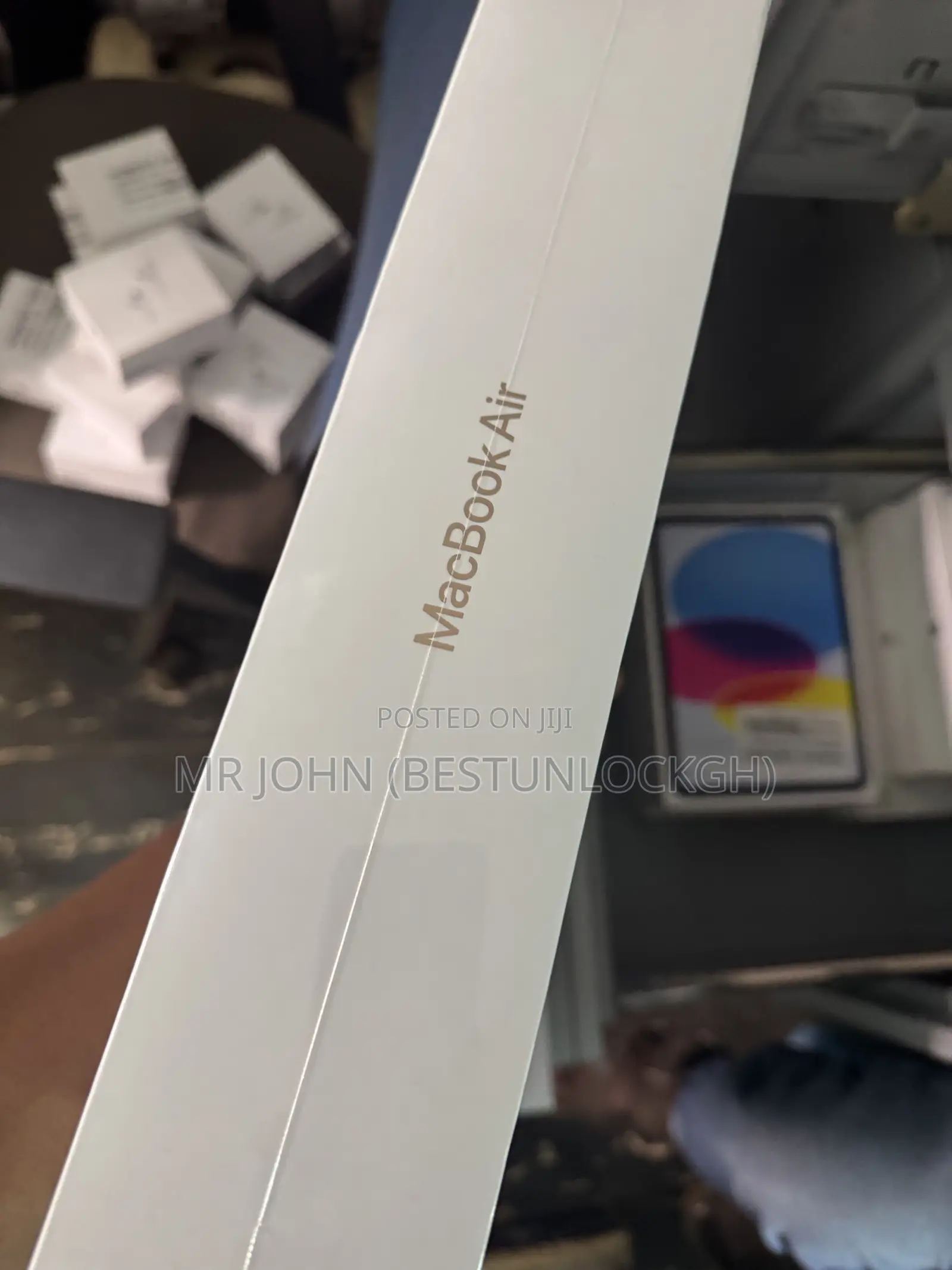 New Laptop Apple MacBook Air 2020 M1 8GB Apple M1 SSD 256GB