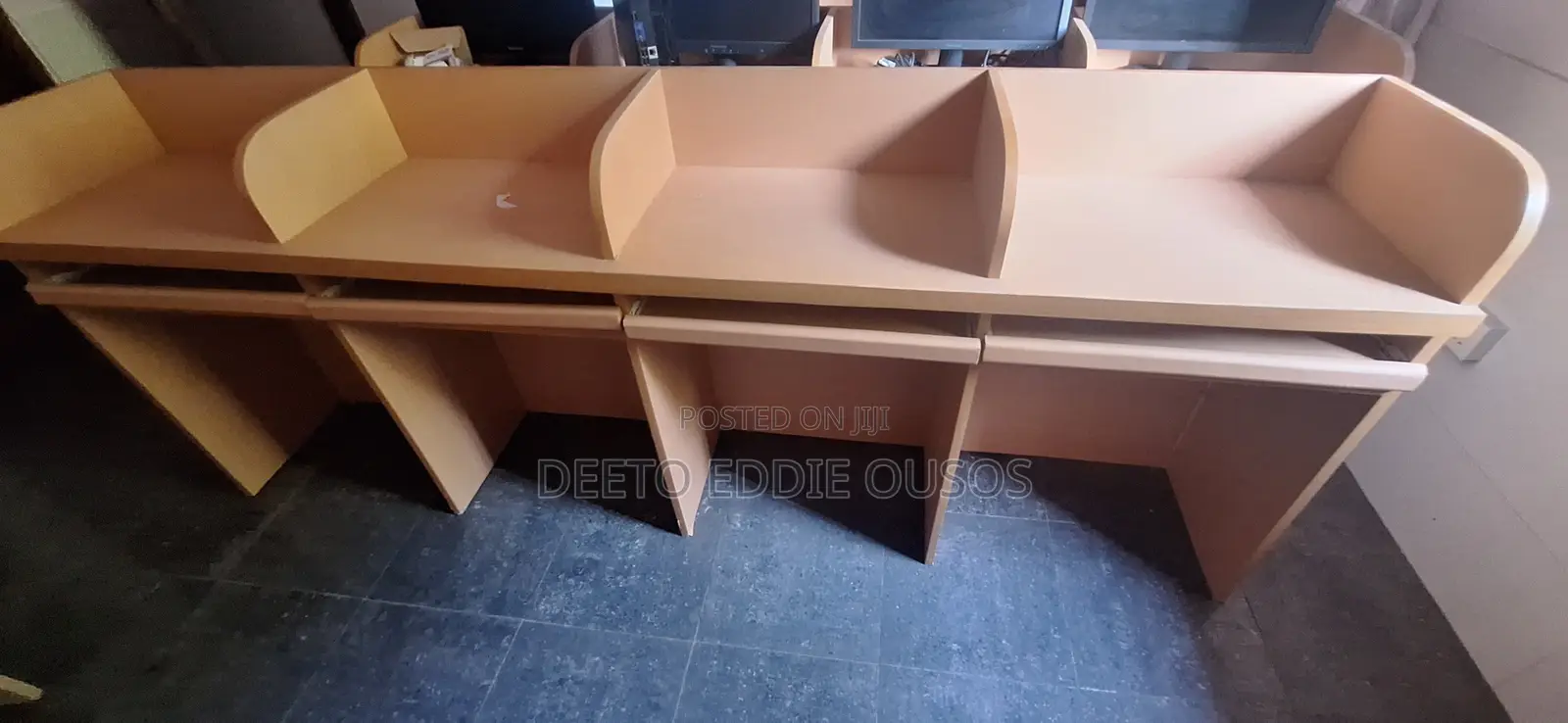 4in1 Desktop Table