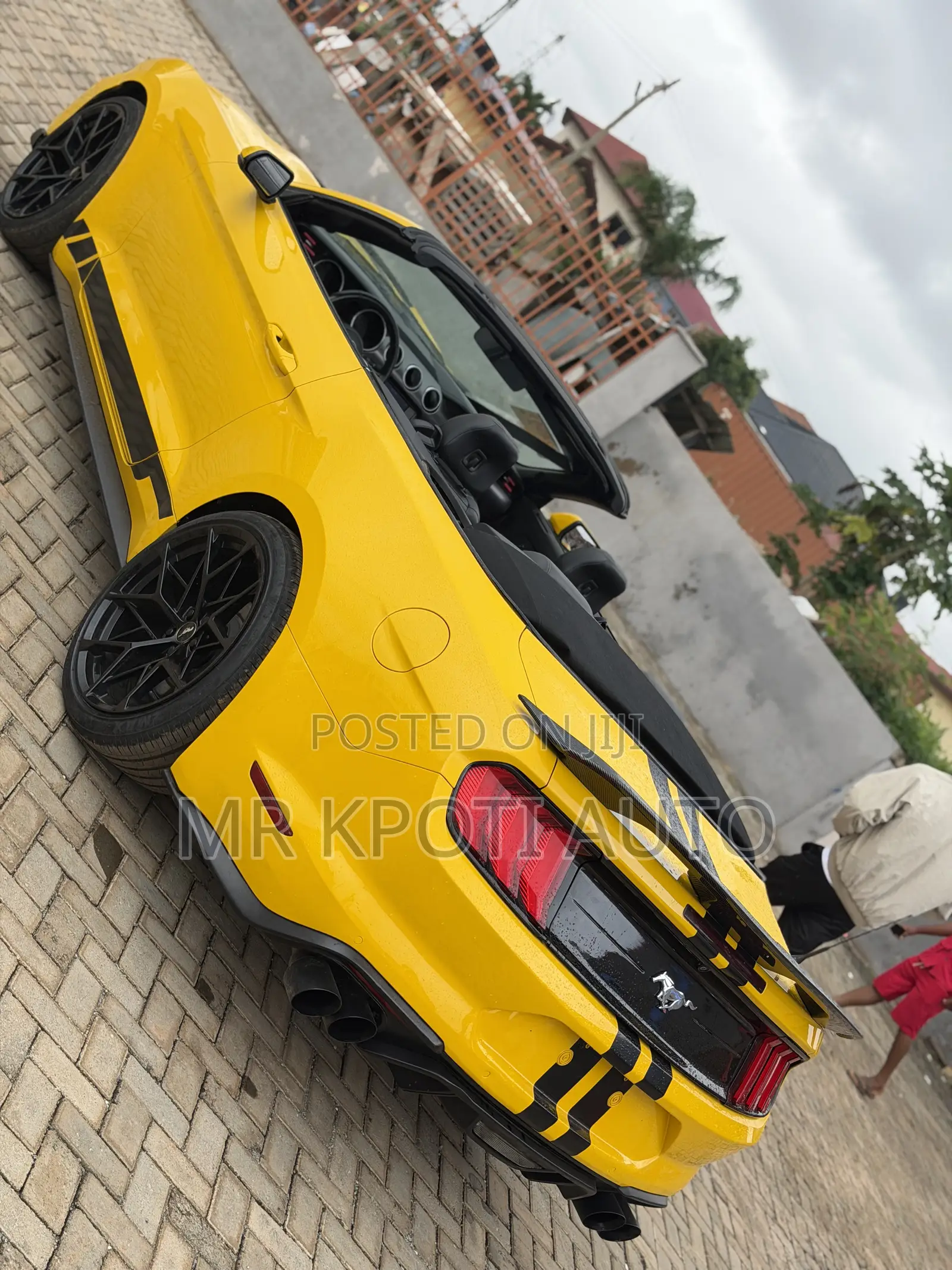 Ford Mustang 2018 Yellow