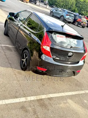 Hyundai Accent SE Hatchback 2016 Black