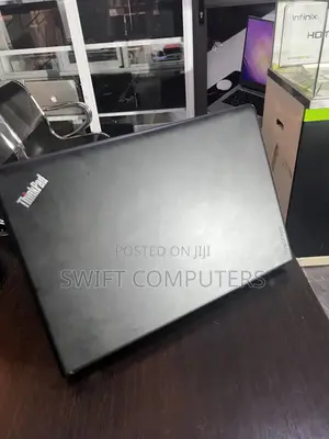 Laptop Lenovo ThinkPad E575 8GB Intel Core i7 HDD 500GB