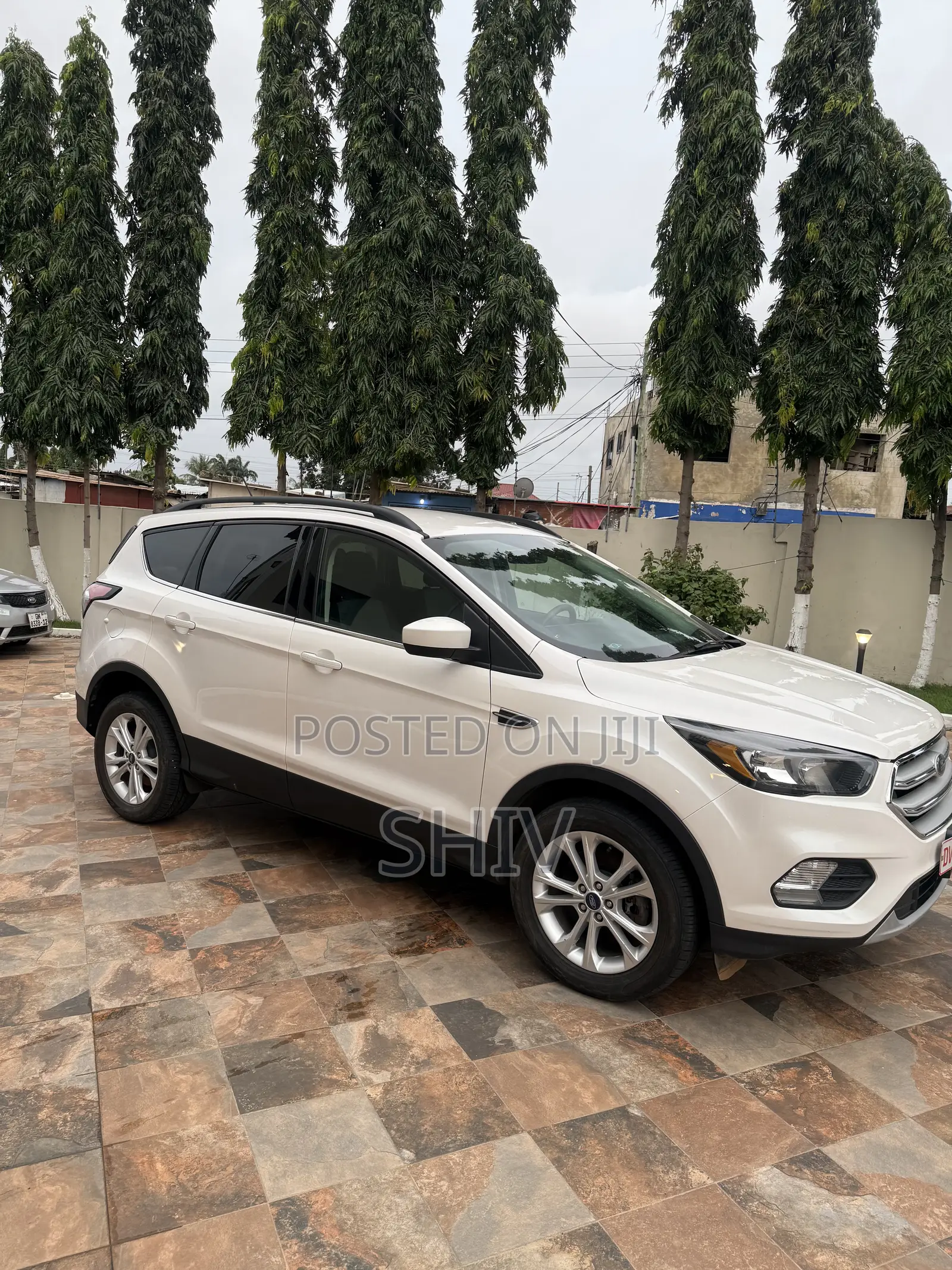 Ford Escape SE 4x4 2018 Pearl