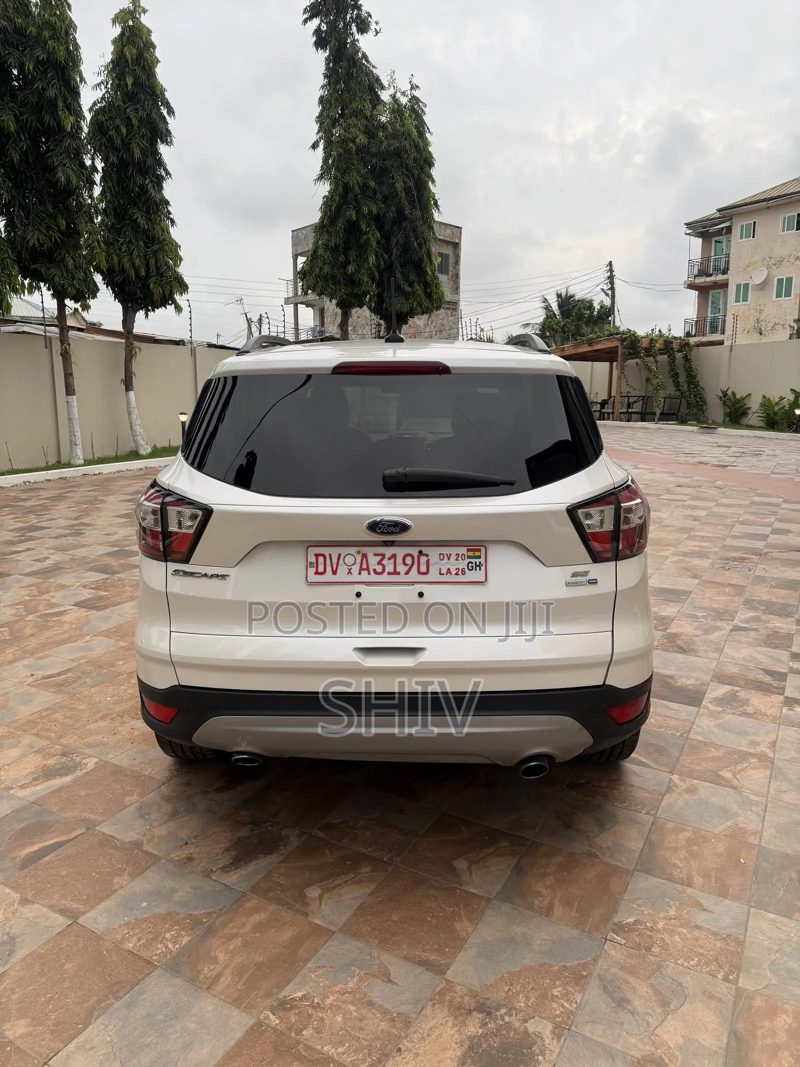 Ford Escape SE 4x4 2018 Pearl