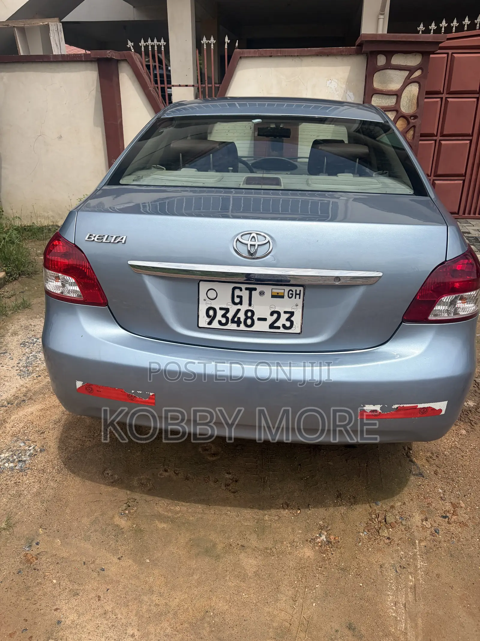 Toyota Belta 2010 Blue