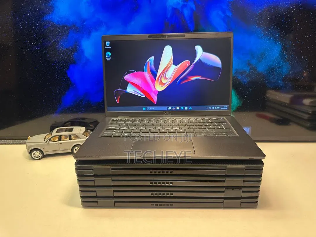 Laptop Dell Inspiron 13 7320 16GB Intel Core 5 SSD 256GB