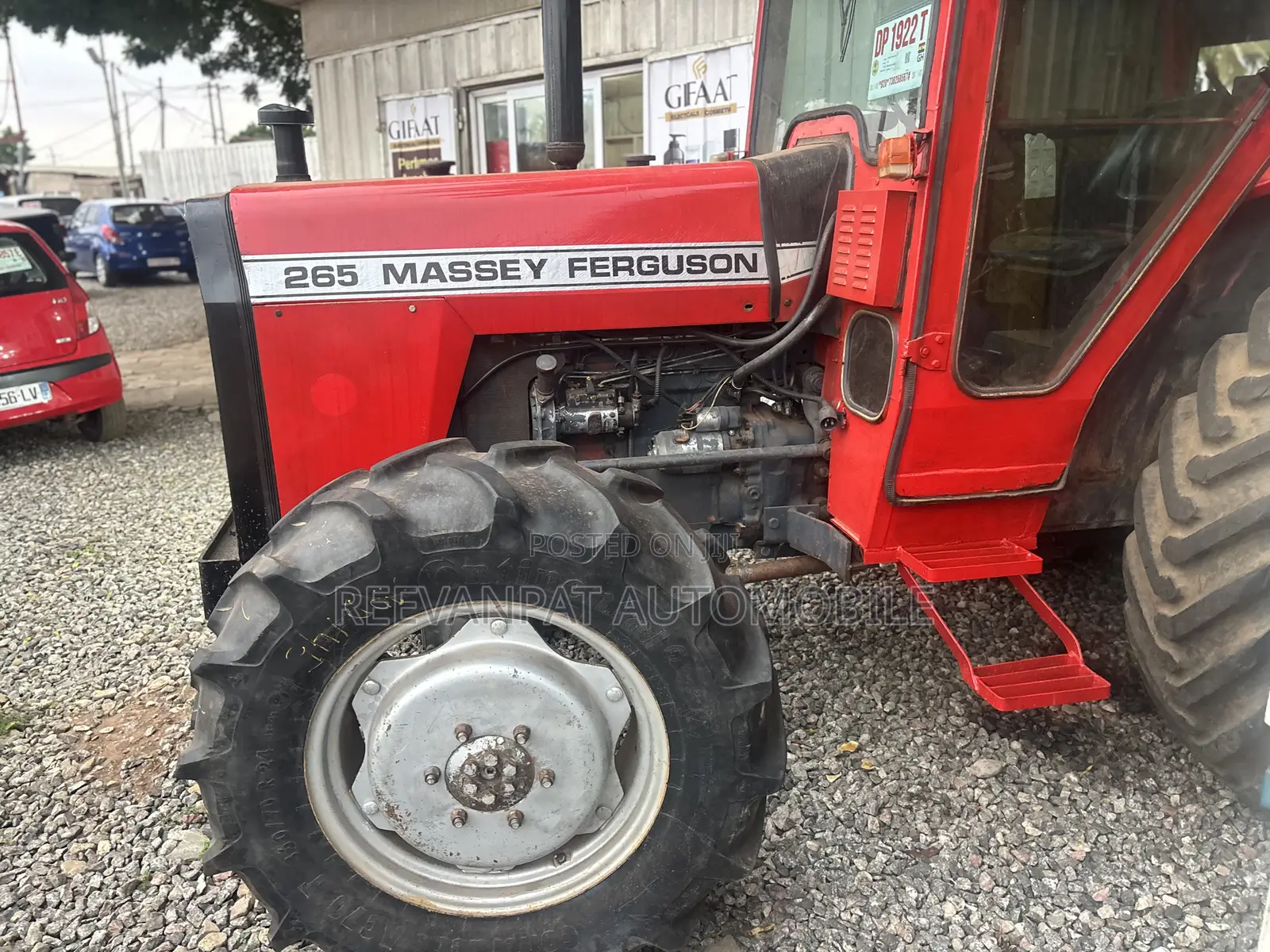 Massey Ferguson 265