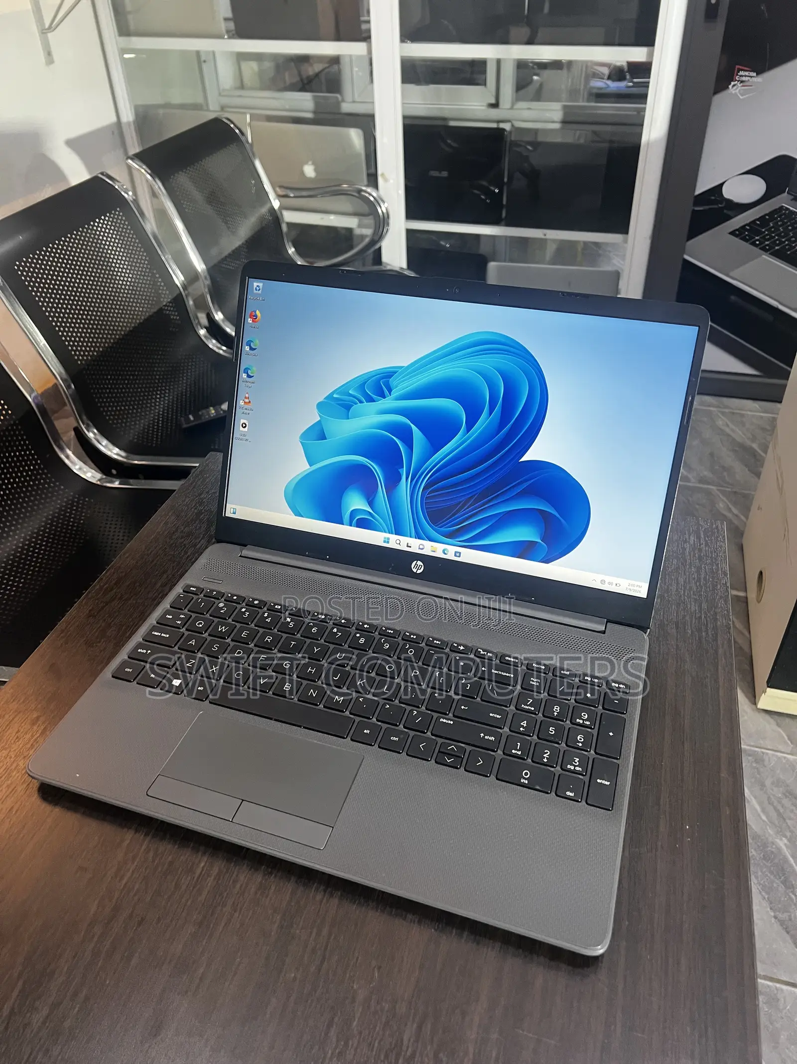 Laptop HP 255 G8 8GB AMD Ryzen 5 SSD 256GB