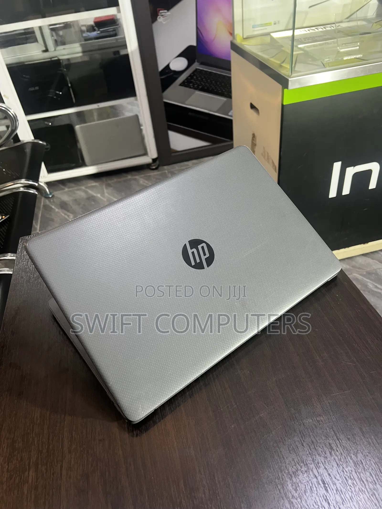 Laptop HP 255 G8 8GB AMD Ryzen 5 SSD 256GB
