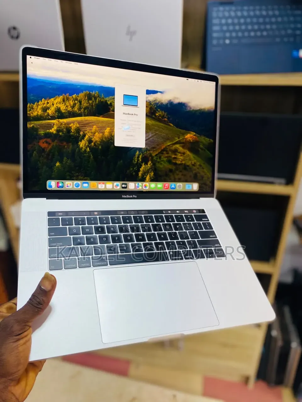 Laptop Apple MacBook Pro 2018 32GB Intel Core i9 SSD 1T