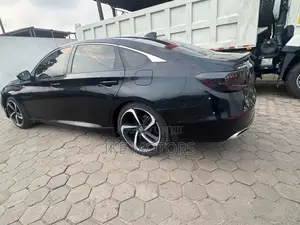 Honda Accord 2018 Black
