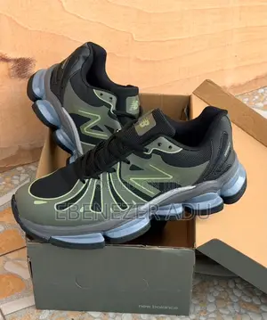 New Balance Lifestyle Sneakers – Perfect for Everyday Wear