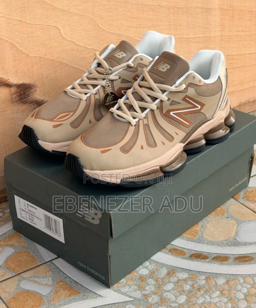 New Balance Lifestyle Sneakers – Perfect for Everyday Wear