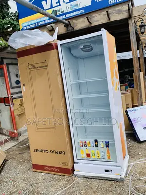 Recommend Zara 591 Litres Display Refrigerator 600df