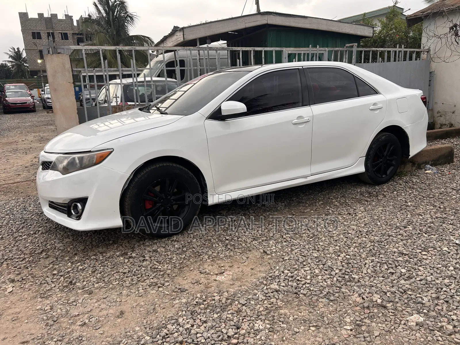 Toyota Camry SE Sport 4dr Sedan (2.5L 4cyl 6A) 2014 White